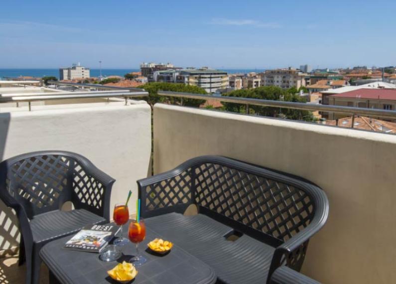 hotellequerce it family-hotel-marche 012